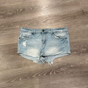 Blue Asphalt Women’s Distressed Light Blue Denim Jean Shorts Size 11 Waist 30